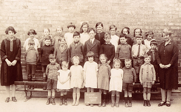 School Photo, 1928, infants