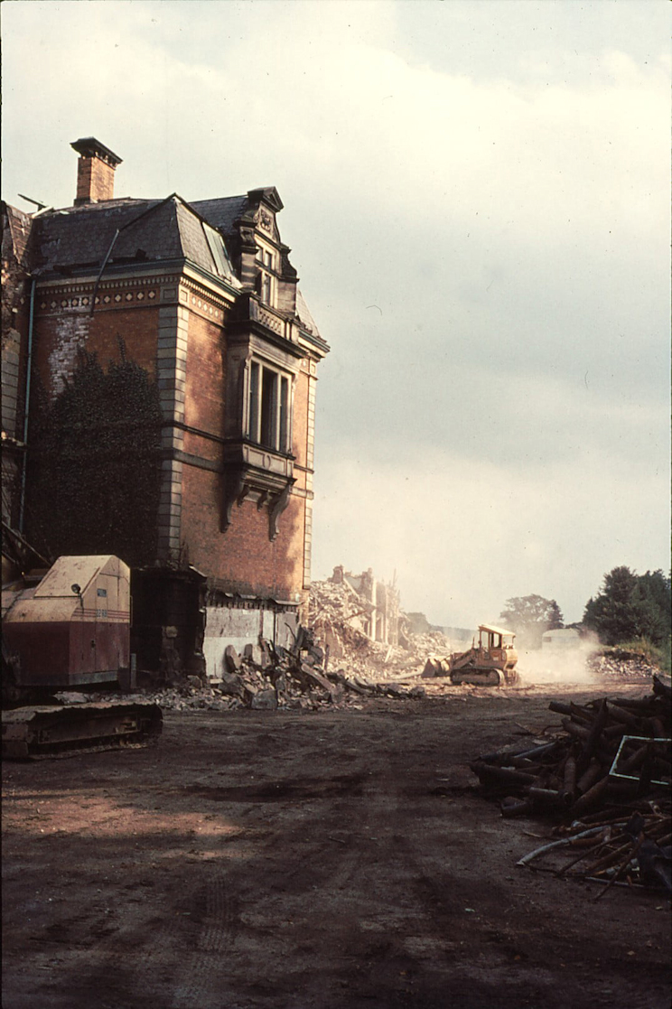 Demolition4